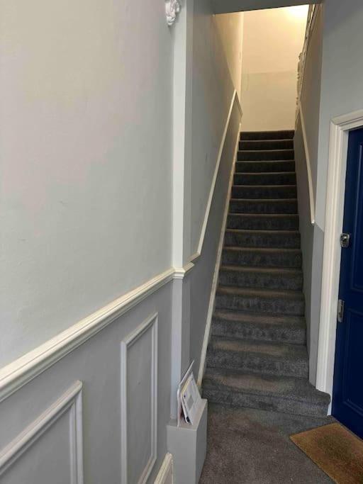 Stunning 2 Bed Fulham Appartamento Londra